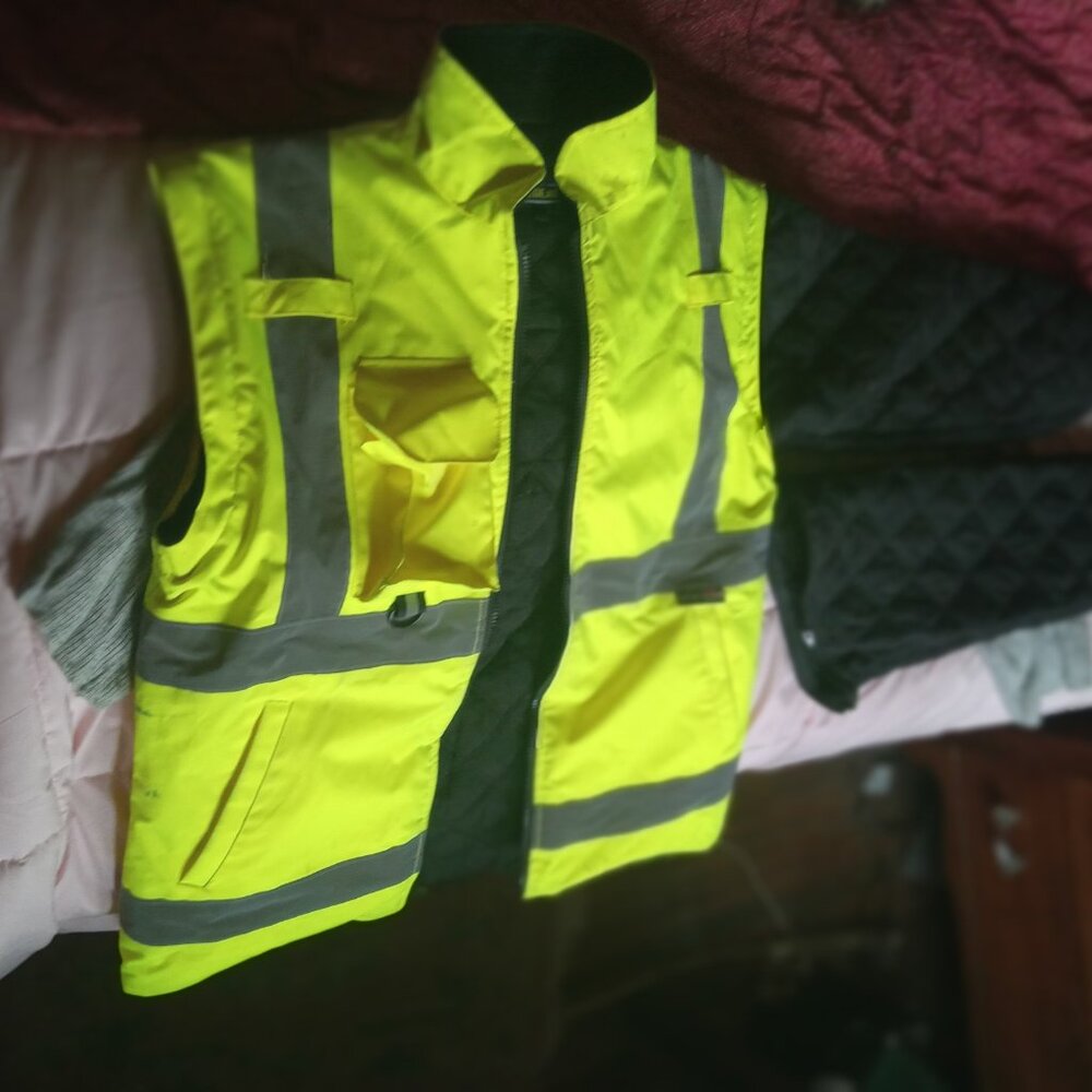 Viz Gear winter coat, small men's